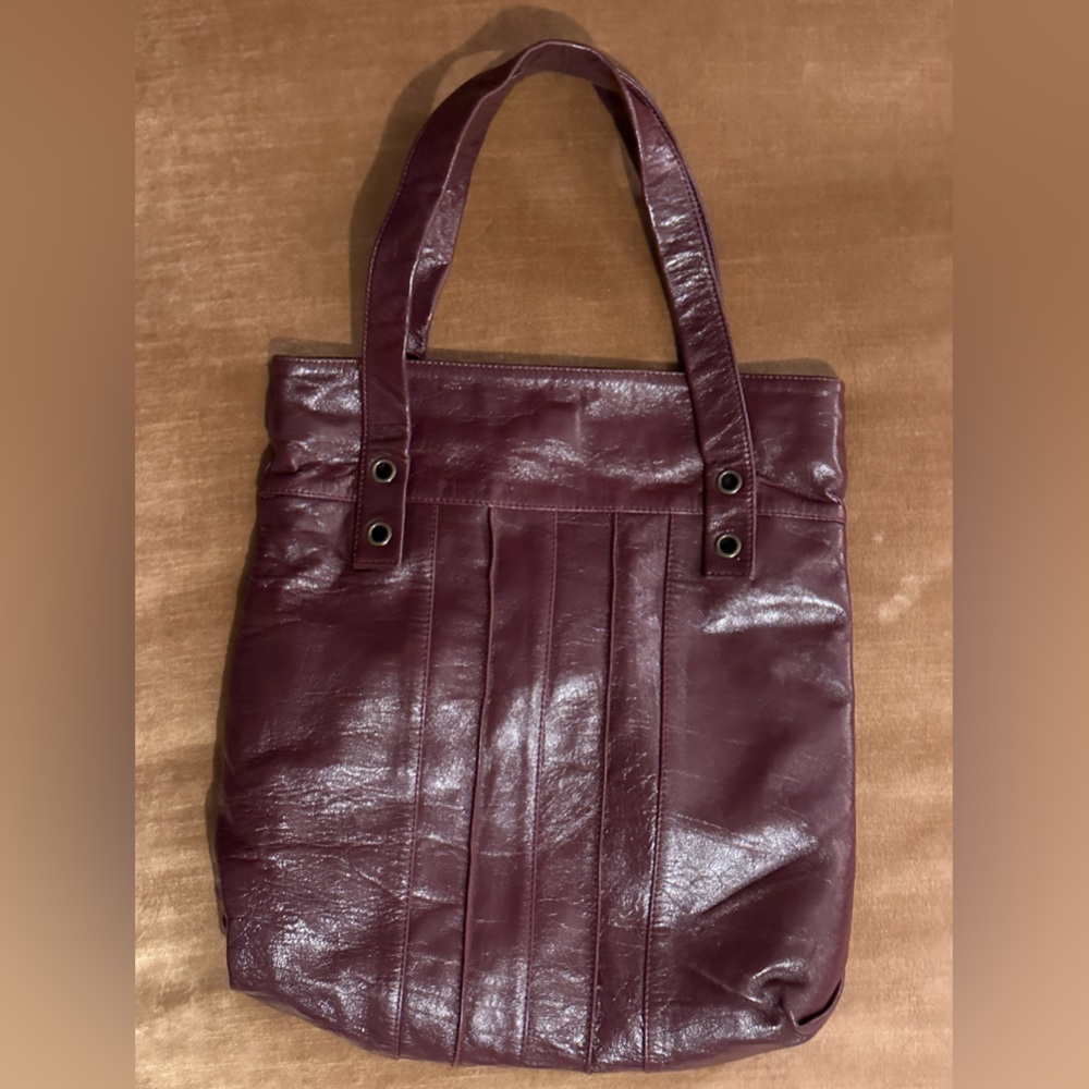 Perfect Soft Genuine Leather Purple Burgundy color new purse Italy leather. Snap